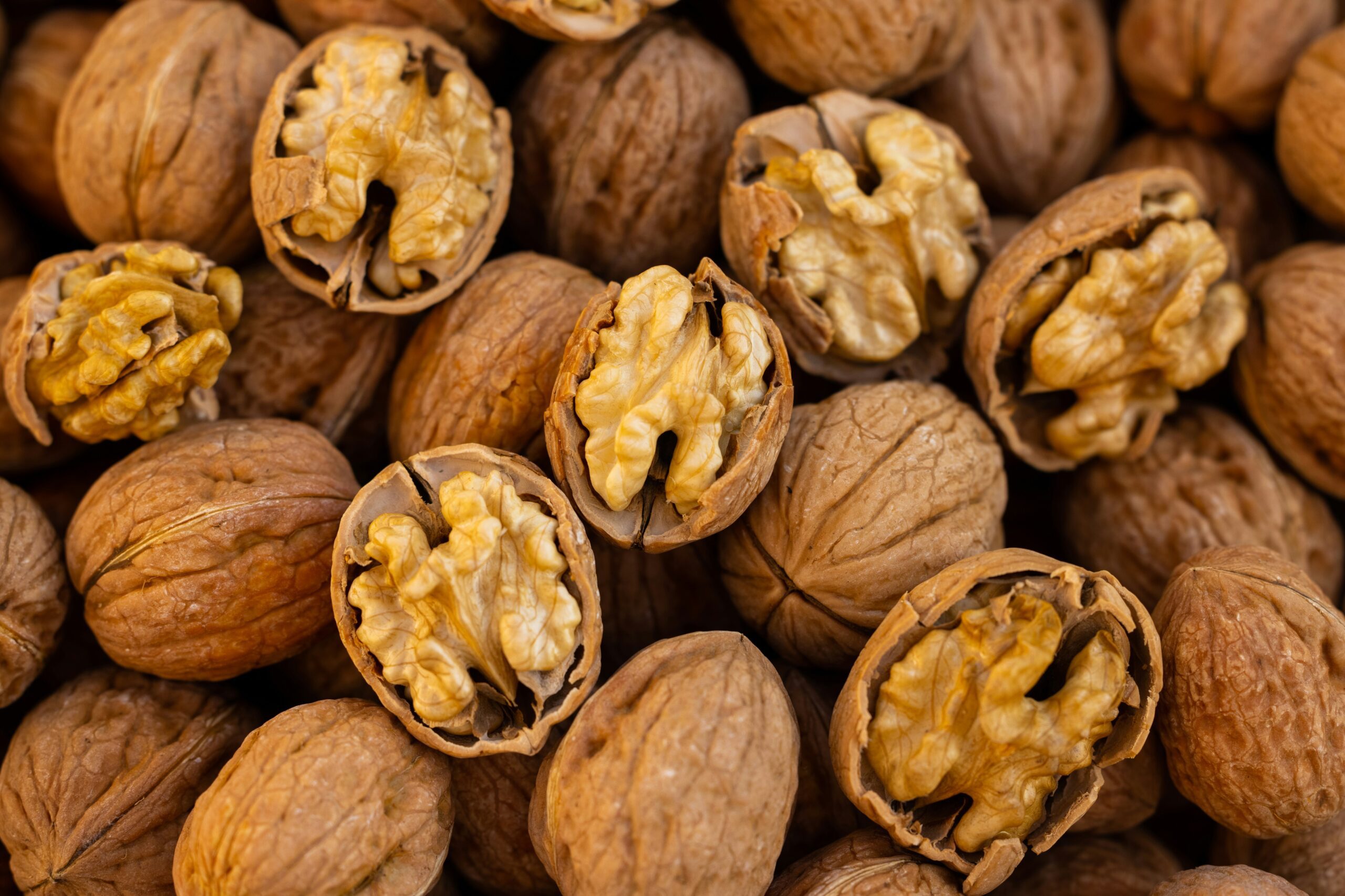 walnuts main image