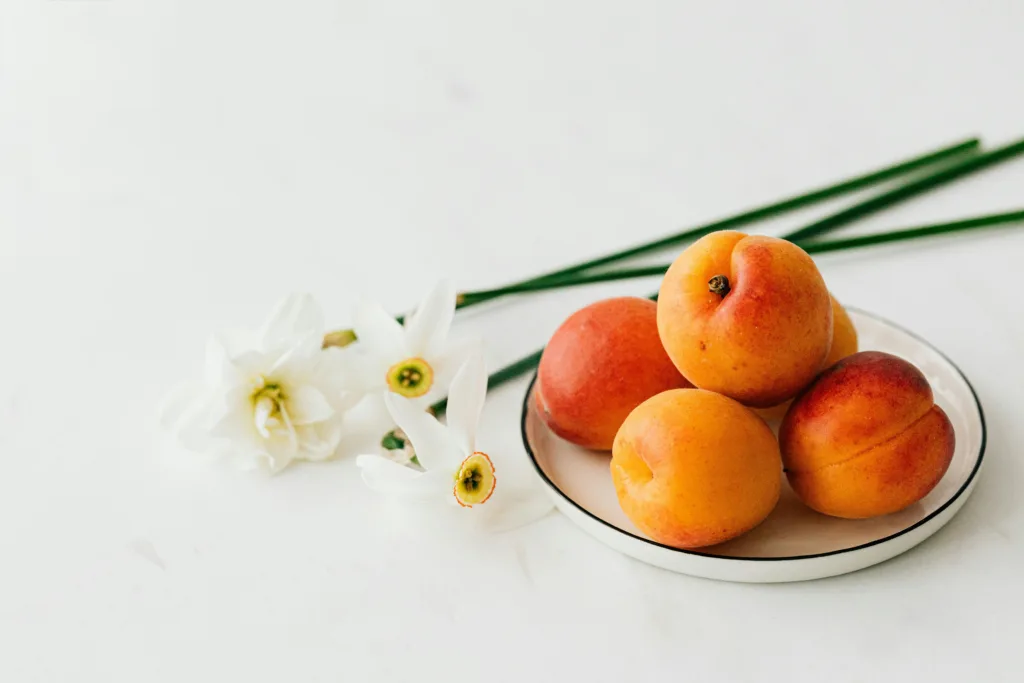 apricot main image