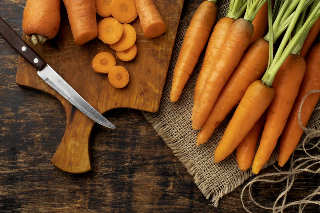 Fresh carrots arranged 